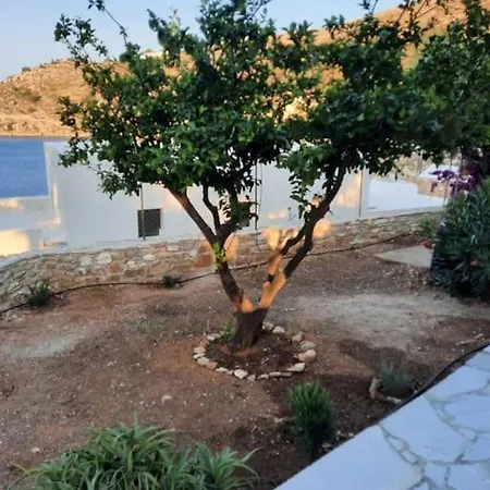 Kochili. Villa Symi