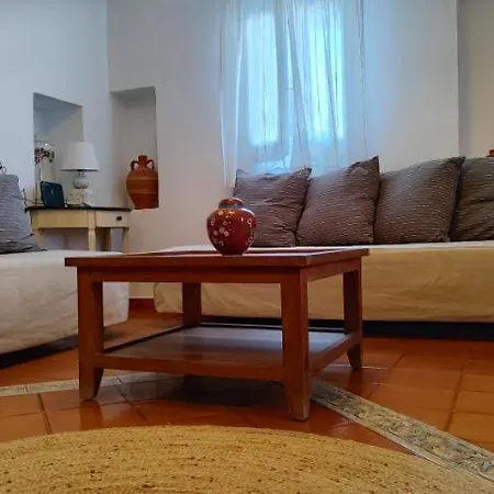 Kochili. Villa *